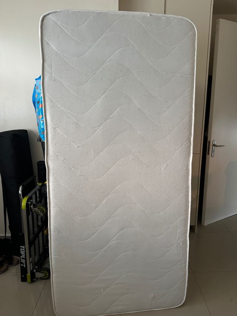 Free single mattress 