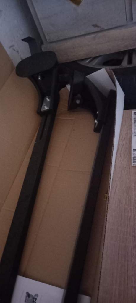2011 Ford Mondeo roof rack