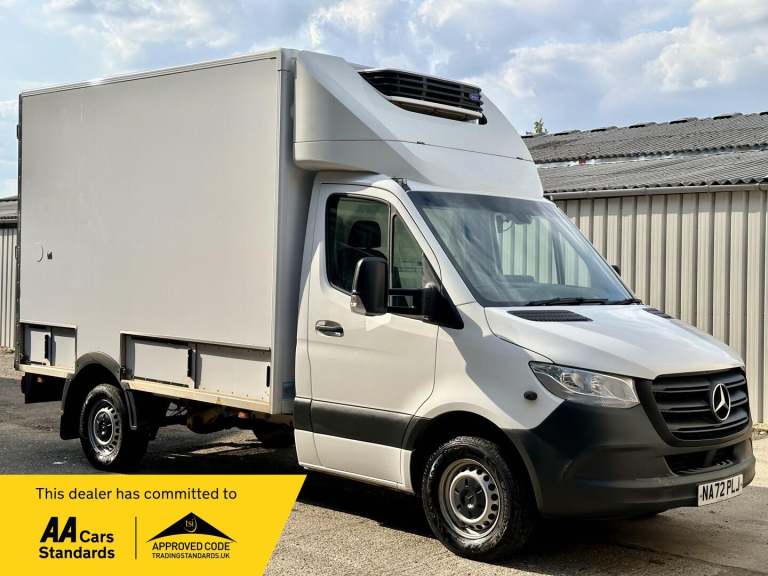 2023 Mercedes-Benz Sprinter 2.0 315 CDI Progressive Chassis Cab 2dr Diesel Manual RWD L2 Euro 6 (...