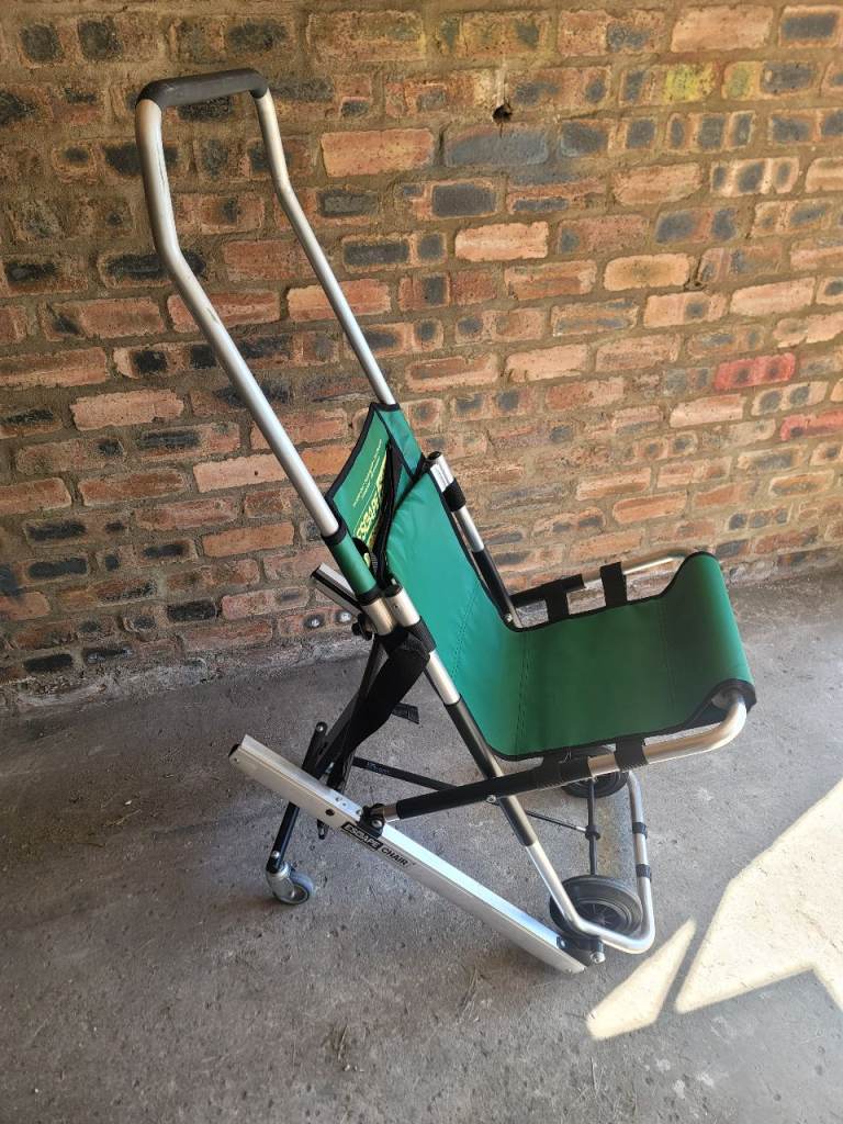 Escape chair / evacuation chair 