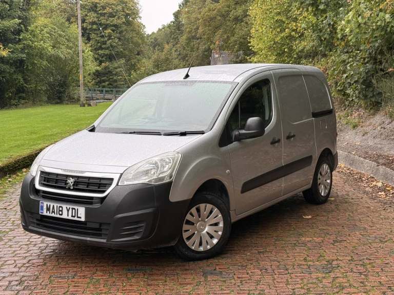 2018 Peugeot Partner 1.6 BlueHDi 854 Professional Panel Van Diesel Manual