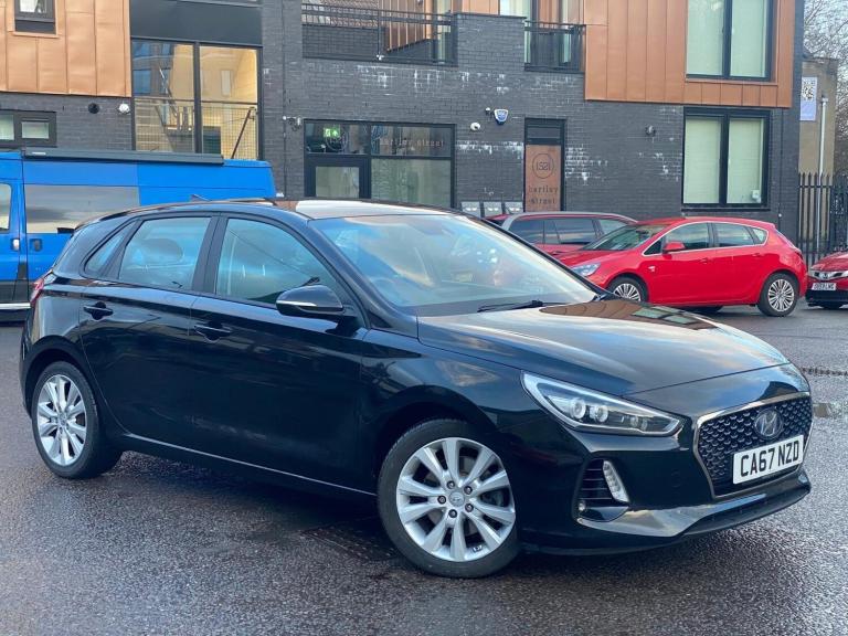 2017 Hyundai i30 1.6 CRDi Blue Drive SE Nav Euro 6 (s/s) 5dr HATCHBACK Diesel Manual