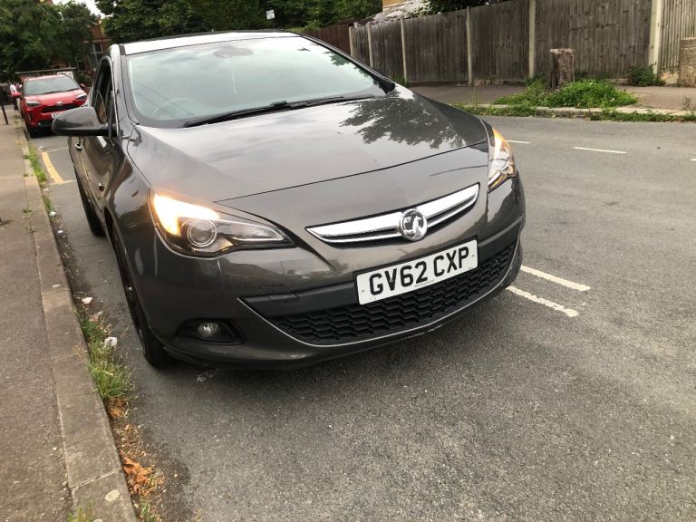 Vauxhall, ASTRA GTC, Hatchback, 2012, Manual, 1364 (cc), 3 doors