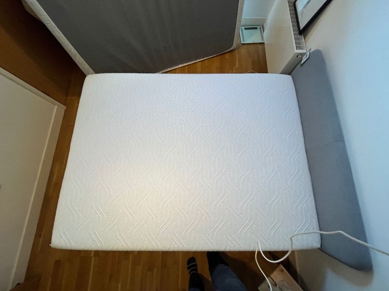 TEMPUR Pro Air SmartCool™ Plus Medium Firm 25cm Mattress