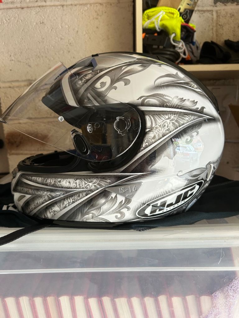 helmet, HJC, motorbike - Revit, Tundra jacket with armour, targa jacket, - DSA official theory DVD