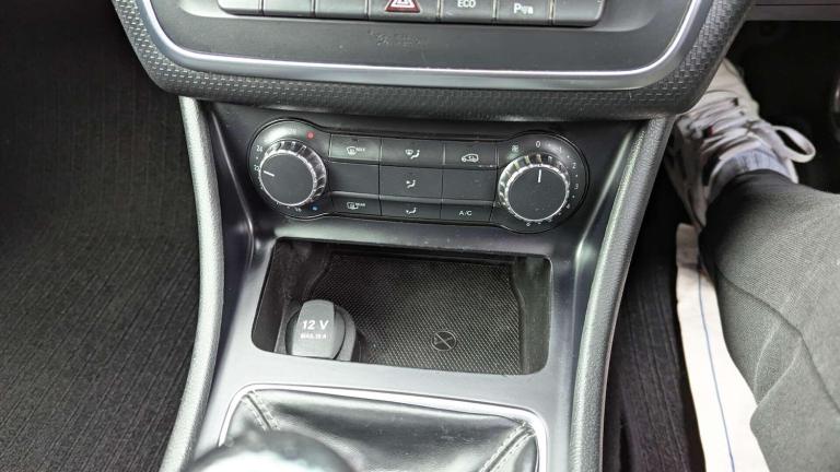 2013 Mercedes-Benz A-Class A200 CDI BlueEFFICIENCY Sport 5dr HATCHBACK DIESEL Manual