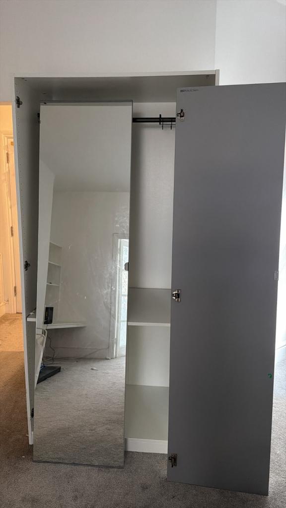 Brand new IKEA Wardrobe with Mirror – Good Condition