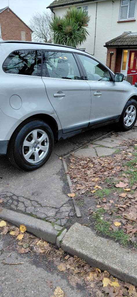 Volvo, XC60, Estate, 2009, Manual, 2400 (cc), 5 doors