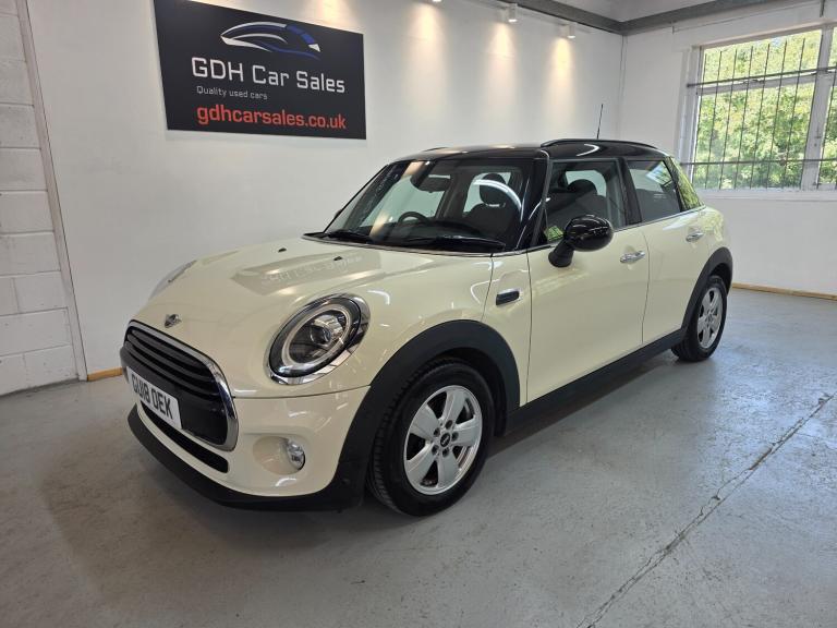 2018 Mini Hatch 1.5 Cooper Hatchback 5dr Petrol Steptronic Euro 6 (s/s) (136 ps)
