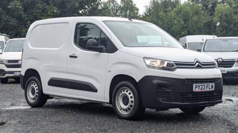 2023 Citroen Berlingo Enterprise Edition M Blue HDi 100 PS with Air Conditioining Panel Van Diese...