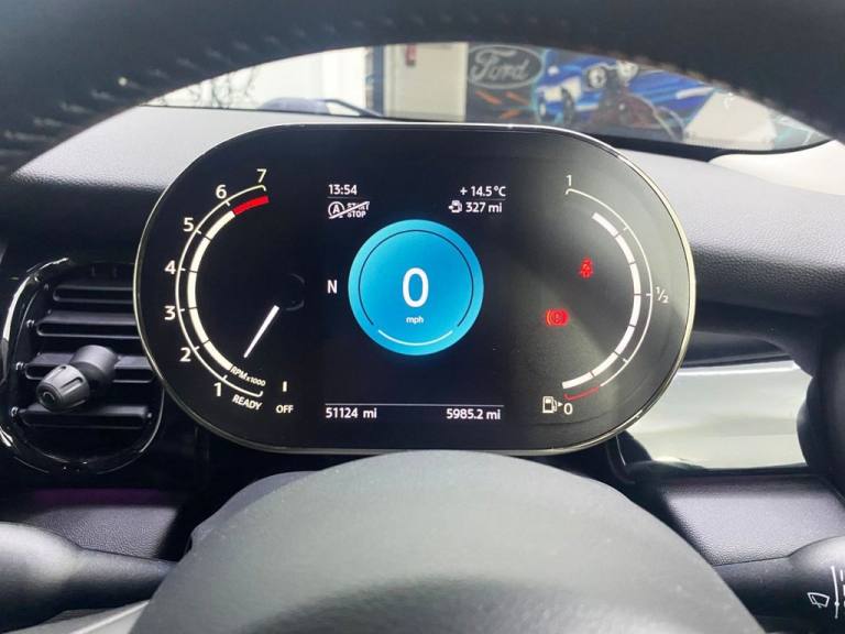 2021 MINI Hatch 1.5 Cooper Classic Hatchback 3dr Petrol Manual Euro 6 (s/s) (136 ps) Hatchback Pe...