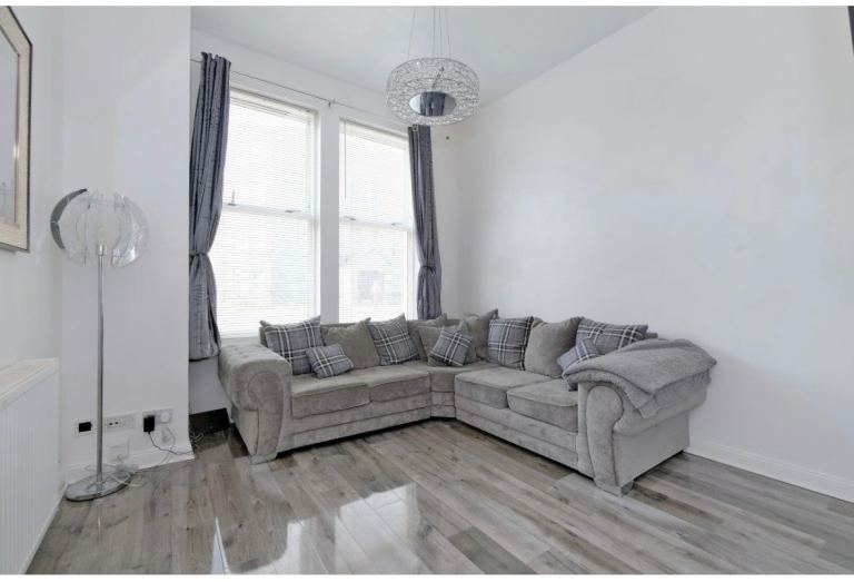 2 Bedroom Maisonette For Rent 