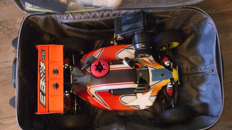 RC Car Thundertiger EB4 S3 Pro28 Pulstart 1/8 Nitro 4WD Off Road Buggy