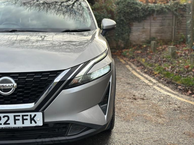 2022 Nissan Qashqai 1.3 DIG-T MHEV Acenta Premium XTRON Euro 6 (s/s) 5dr HATCHBACK Petrol/Electri...
