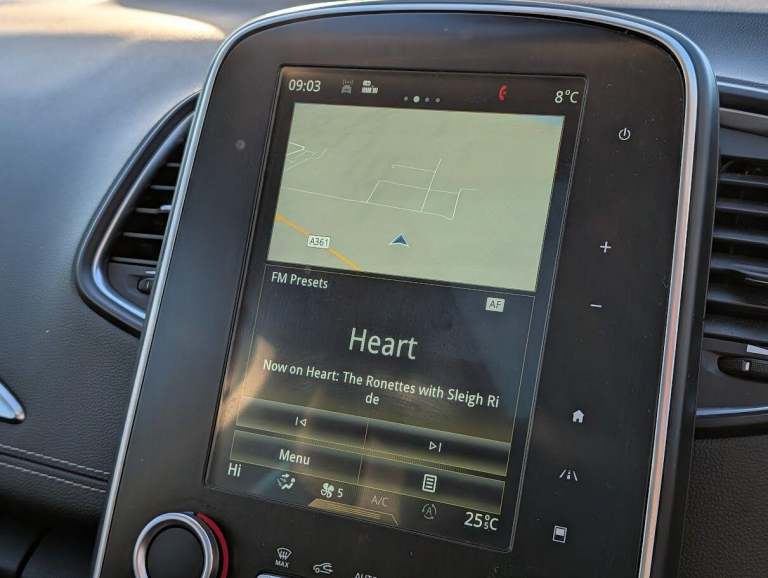 2016 Renault Scenic 1.6 dCi Dynamique S Nav 5dr MPV DIESEL Manual