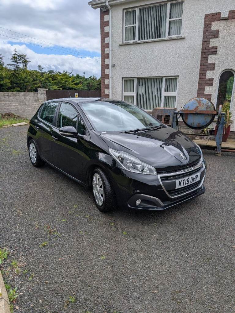 Peugeot, 208, Hatchback, 2019, Manual, 1199 (cc), 5 doors
