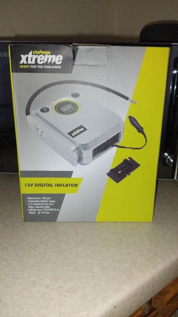 Challenge Xtreme 12V Digital Tyre Inflator