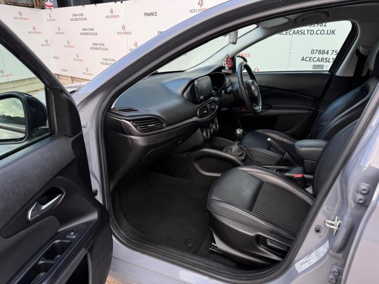 2018 Fiat Tipo 1.4 T-Jet S-Design Euro 6 (s/s) 5dr HATCHBACK Petrol Manual