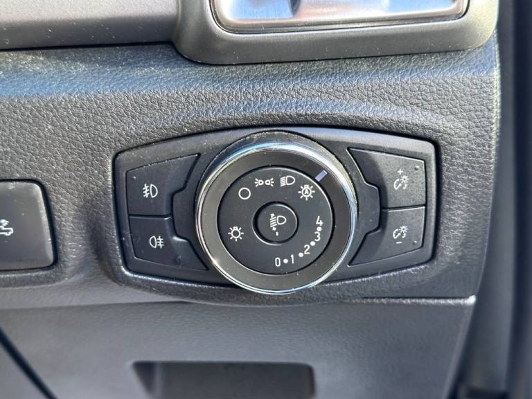 2022 Ford Ranger Pick Up Double Cab Limited 1 2.0 EcoBlue 170 Auto PICK UP DIESEL Automatic