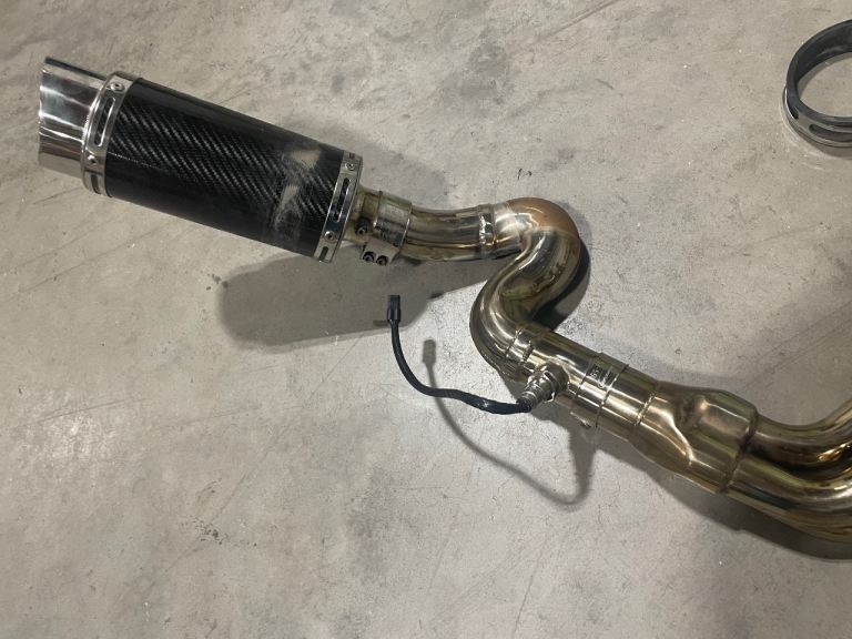 Yamaha tracer 900 race exhaust 