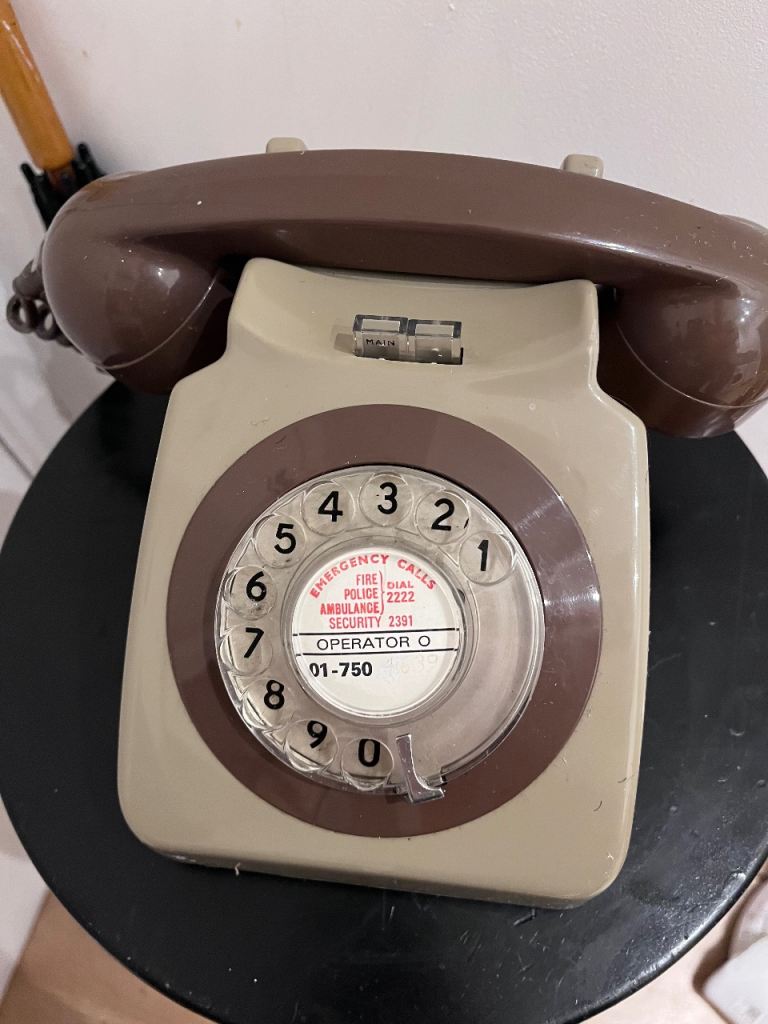 Vintage GPO 706 Rotary Dial Telephone - Retro Brown & Cream