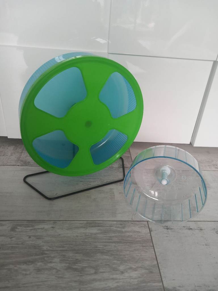 2 Hamster Wheels (28cm & 16cm)