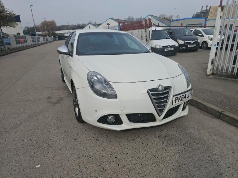 2014 Alfa Romeo Giulietta 2.0 JTDM-2 Exclusive 5dr HATCHBACK Diesel Manual