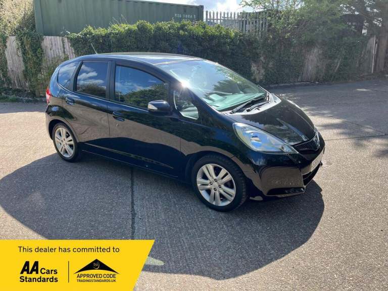 2013 Honda Jazz 1.4 i-VTEC ES Plus Euro 5 5dr HATCHBACK Petrol Manual