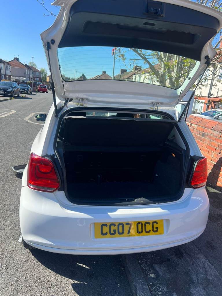 Volkswagen, POLO, Hatchback, 2011, Manual, 1198 (cc), 5 doors