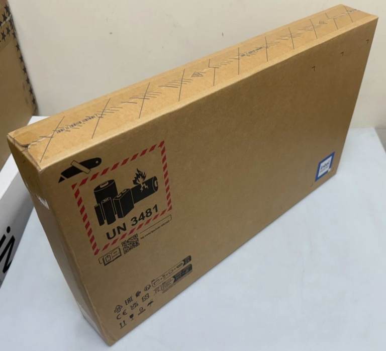 Brand new core i5 13th gen laptop, 16gb, 512gb win 11