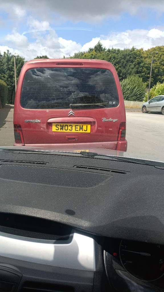 Citroen, BERLINGO MULTISPACE, MPV, 2003, Manual, 1587 (cc), 5 doors SPARES/REPAIRS but runs/drives.