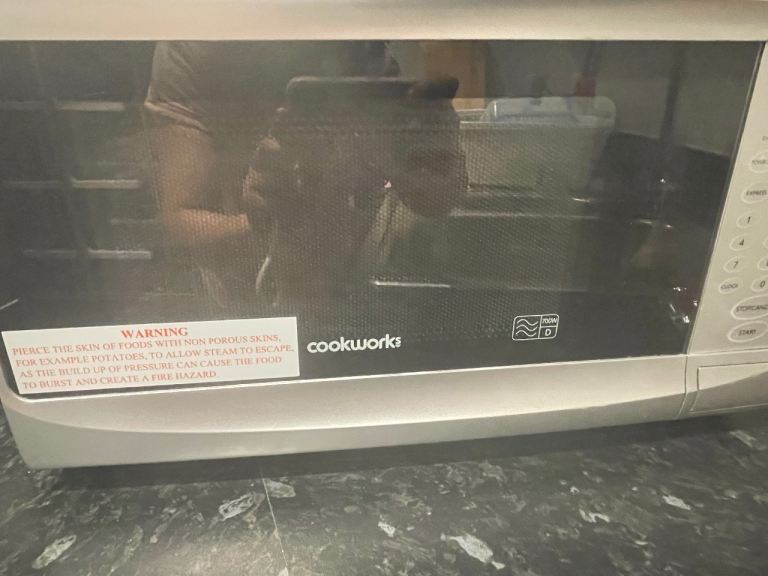 Cookworks sliver microwave collection only 