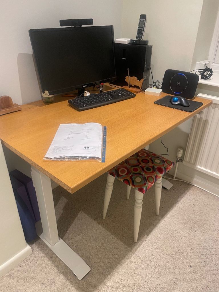 Sit / stand computer desk base - hydraulic