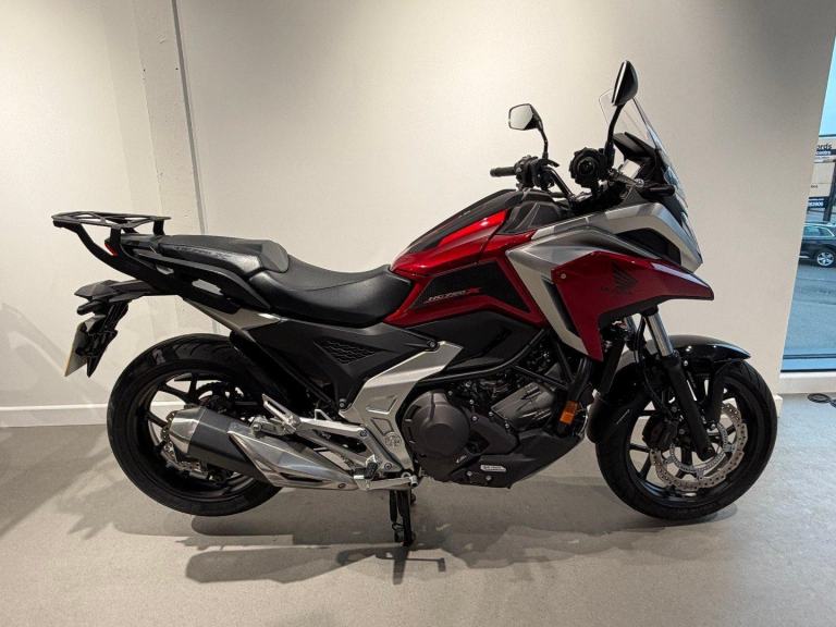 2023 HONDA NC750X DCT, '23 Plate with 7003 miles **LOWERED**
