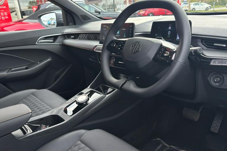  MG Mg3 1.5 Hybrid Plus Mhev Trophy Hatchback 5dr Petrol Hybrid Auto Euro 6 s/s