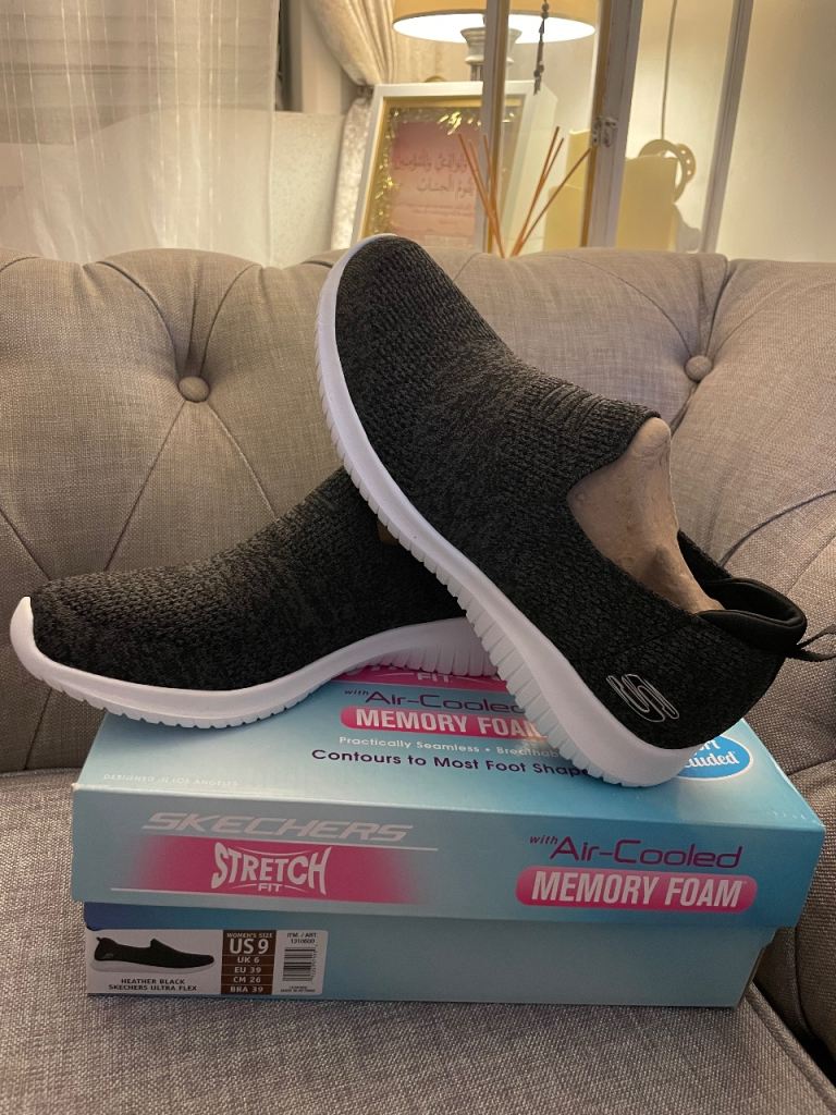 New Skechers ULTRA FLEX Trainers - Women's UK 6, Black Heather