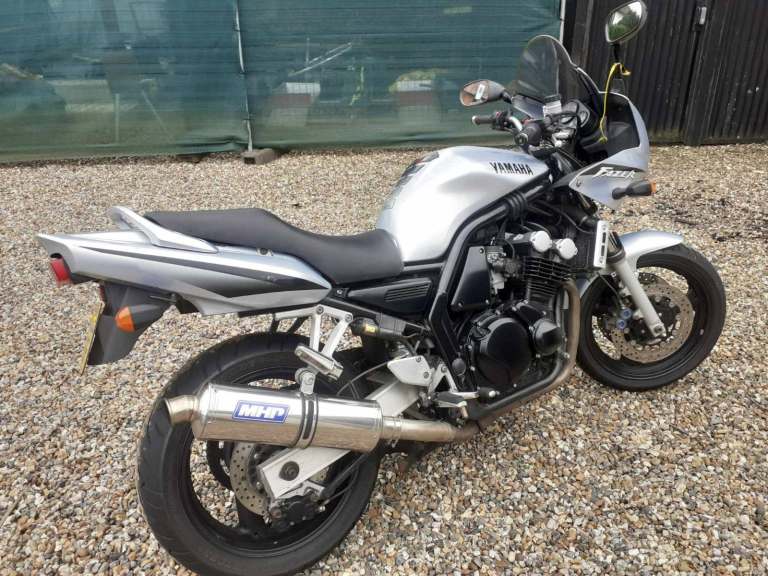 Yamaha, FZS, 2002, 599 (cc)