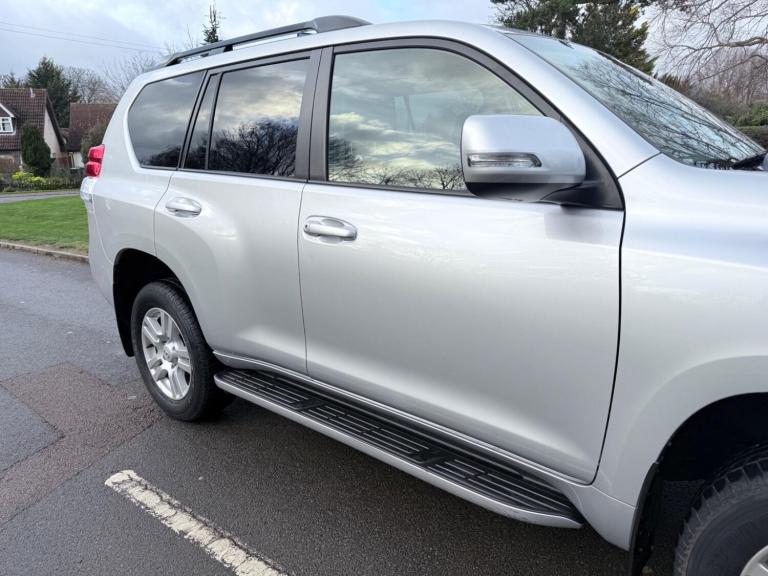 2013 Toyota Land Cruiser 3.0 D-4D LC4 5dr Auto [190] ESTATE DIESEL Automatic