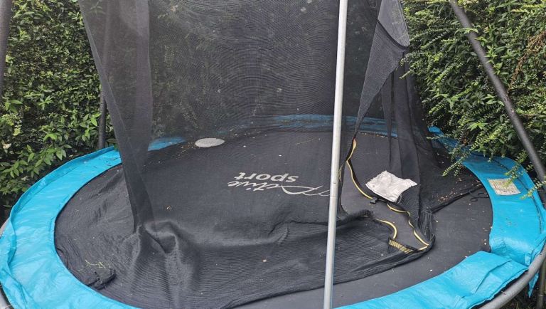 Free 12ft trampoline for collection buyer to dismantle and collect