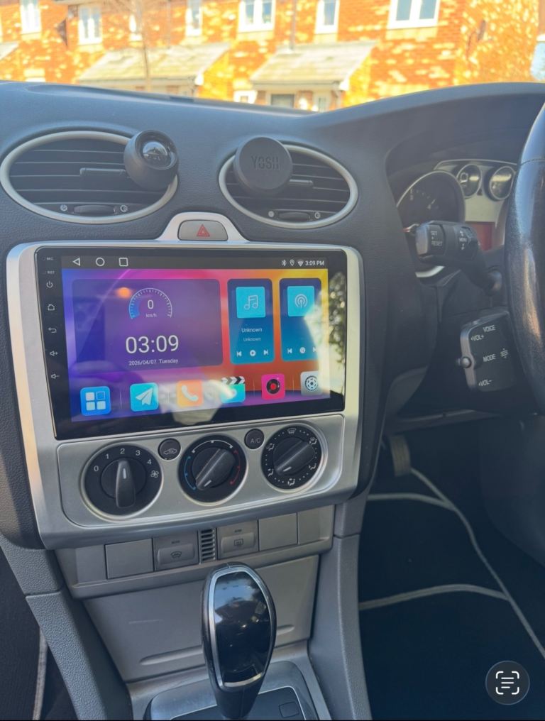 Android/Carplay radio