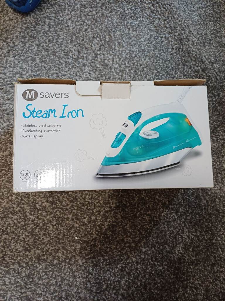 M Savers Steam Iron 