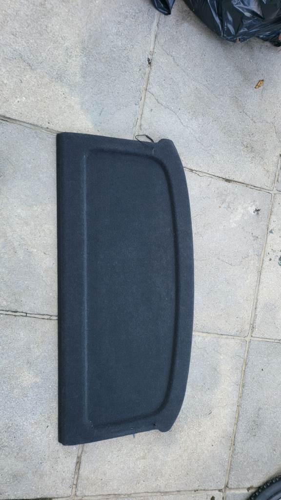 VW Golf Boot Shelf 2015