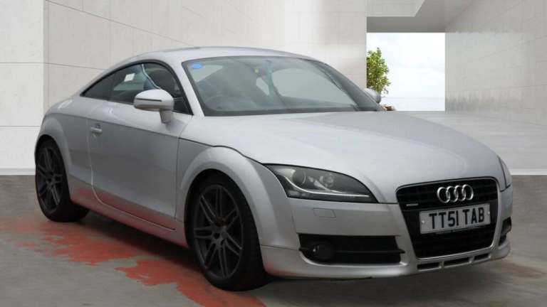 2006 Audi TT 2006 3.2 V6 Quattro 2dr S Tronic SAT NAV  SILVER FULL LEATHER SERVICE HISTO COUPE Pe...