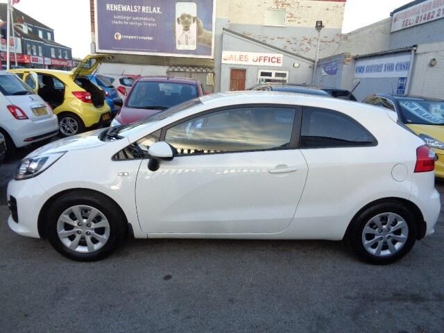 2016 Kia Rio 1.25 1 3dr Low Mileage HATCHBACK Petrol Manual