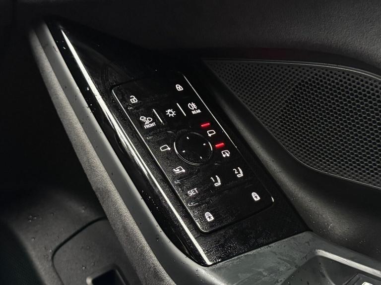 2025 Audi A6 370kW S6 Quattro 100kWh Launch Edition 5dr Auto ESTATE ELECTRIC Automatic