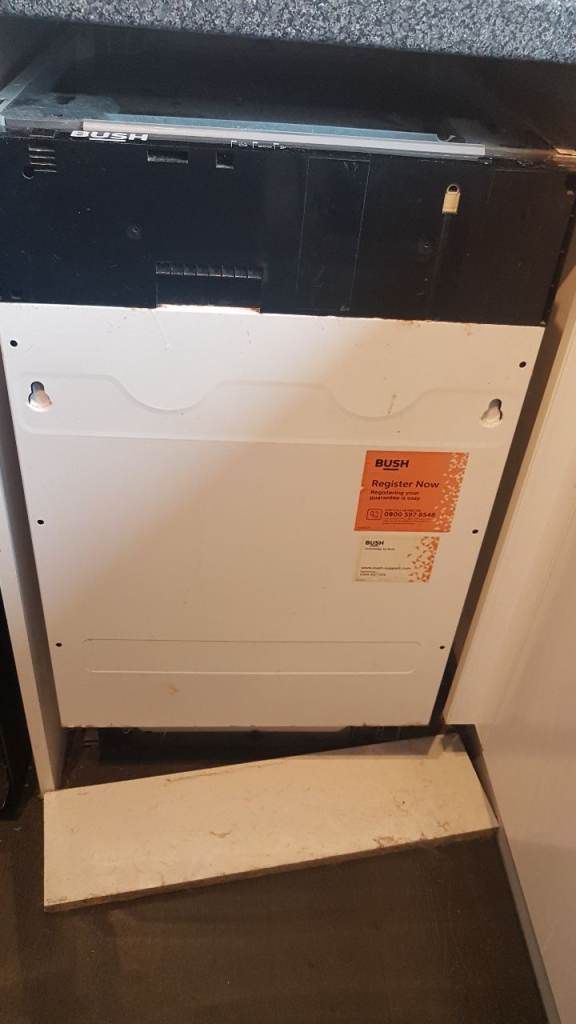 Bush intergrared dishwasher