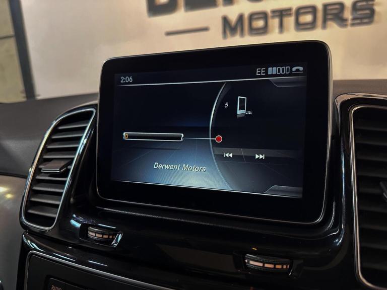 MERCEDES-BENZ GLE CLASS 3.0 GLE350d V6 AMG Line (Premium) G-Tronic 4MATIC Euro