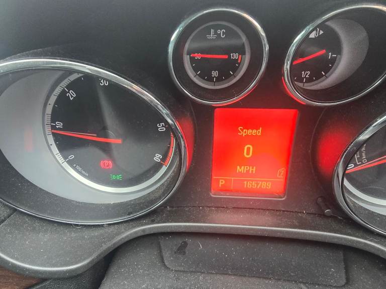 2011 Vauxhall insignia 2.0 cdti auto £950