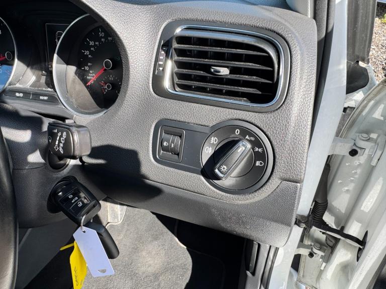 2014 Volkswagen Polo FULLY LOADED 1.2 TSI SE DSG Automatic 5 door REV CAM RADAR CRUISE CLMATE  Ha...