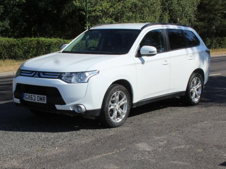 2013 Mitsubishi Outlander 2.2 DI-D GX3 SUV 5dr Diesel Manual 4WD Euro 5 (s/s)